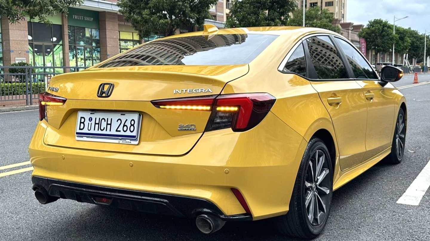 HONDA INTEGRA 2023 240TURBO CVT Smart Edition
