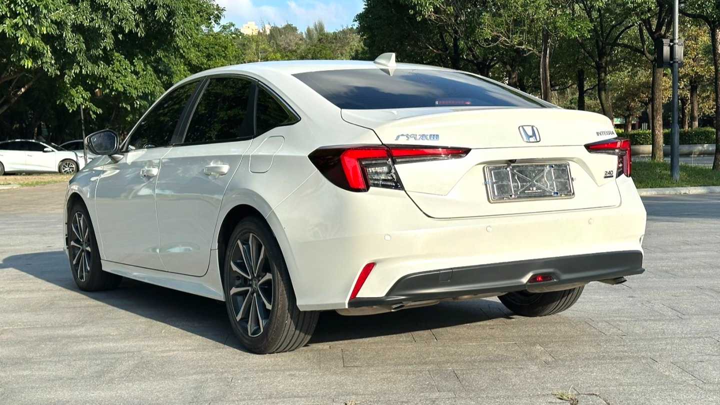 HONDA INTEGRA 2023 240TURBO CVT Luxury Edition