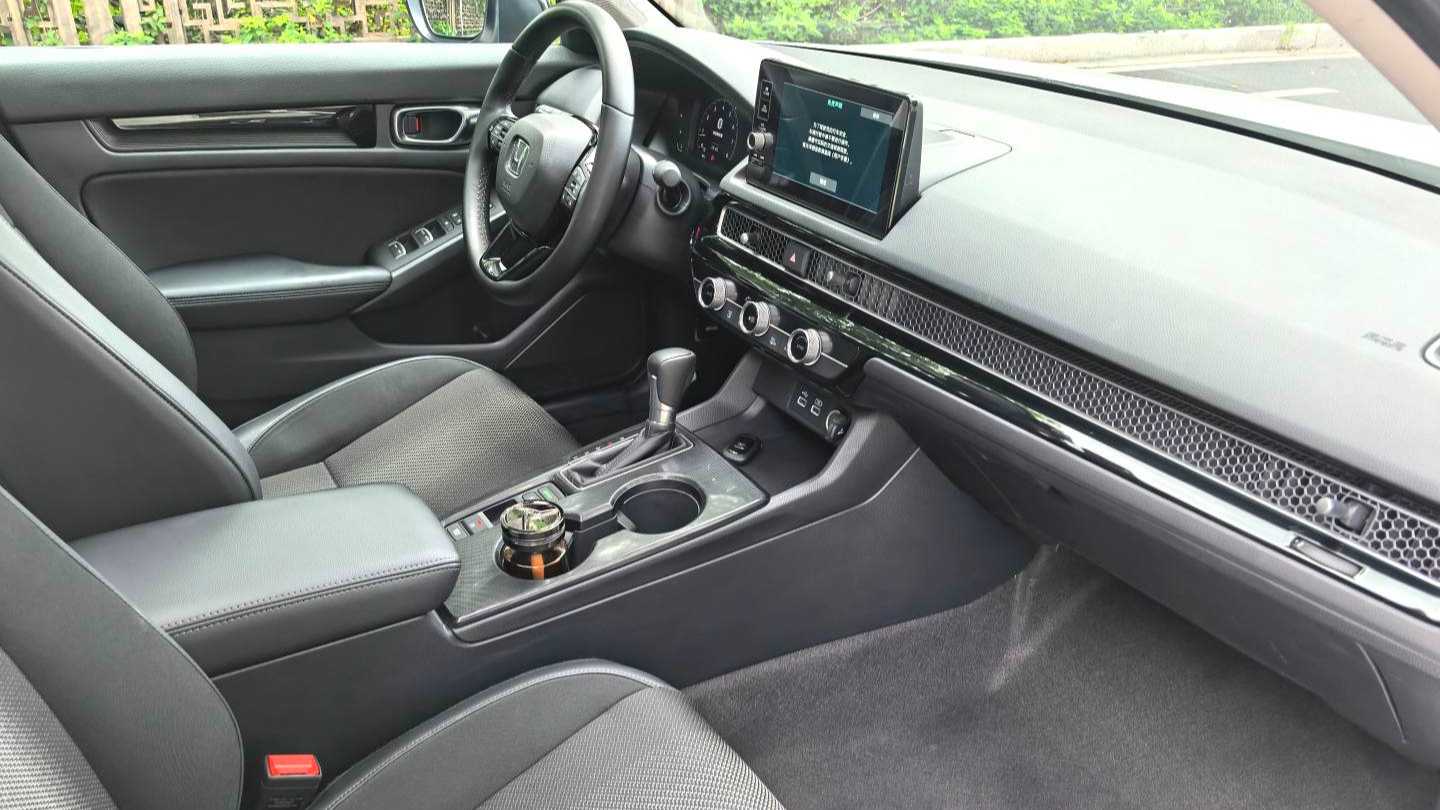 HONDA INTEGRA 2023 240TURBO CVT Phantom Night · Technology Edition