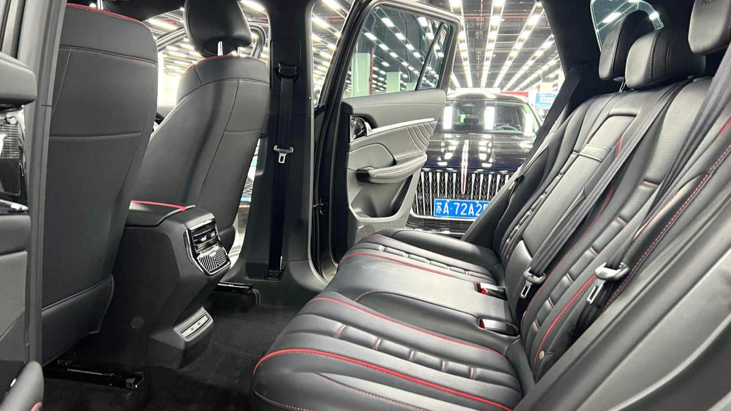 ROEWE RX5 MAX 2022 2.0T Automatic Honor Edition