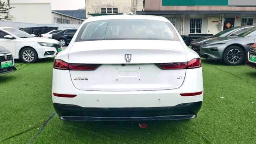 ROEWE D7 2023 EV 510km Rear Drive Flagship Edition