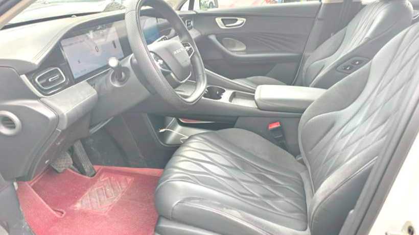 ROEWE D7 2023 EV 510km Rear Drive Flagship Edition