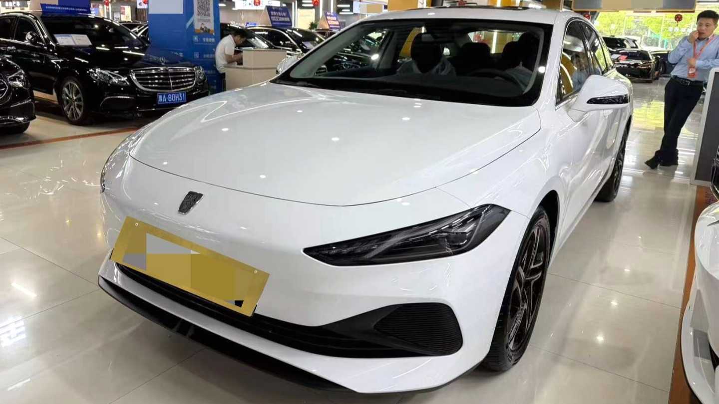 ROEWE D7 2023 DMH 125km Ultra Edition