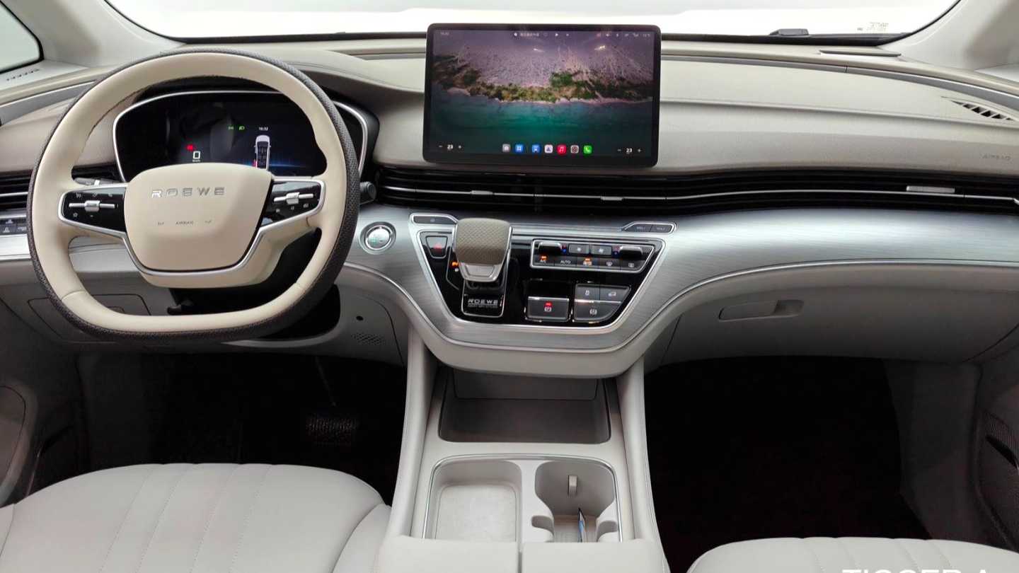 ROEWE iMAX8 2025 1.5T DMH Land Premium Edition