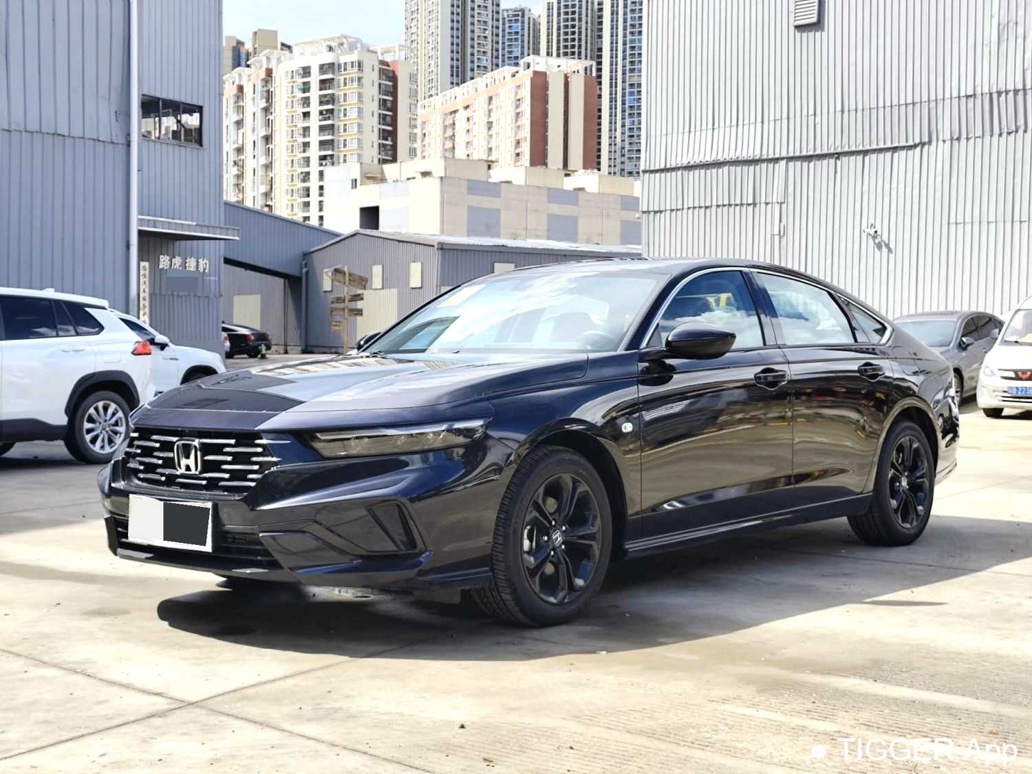 مستعمل HONDA ACCORD 2025 260TURBO Comfort Edition
