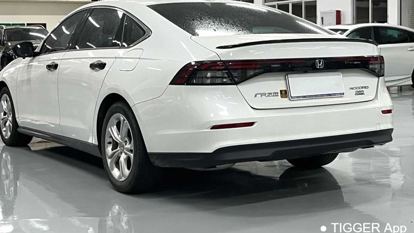 HONDA ACCORD 2023 260TURBO Deluxe Edition
