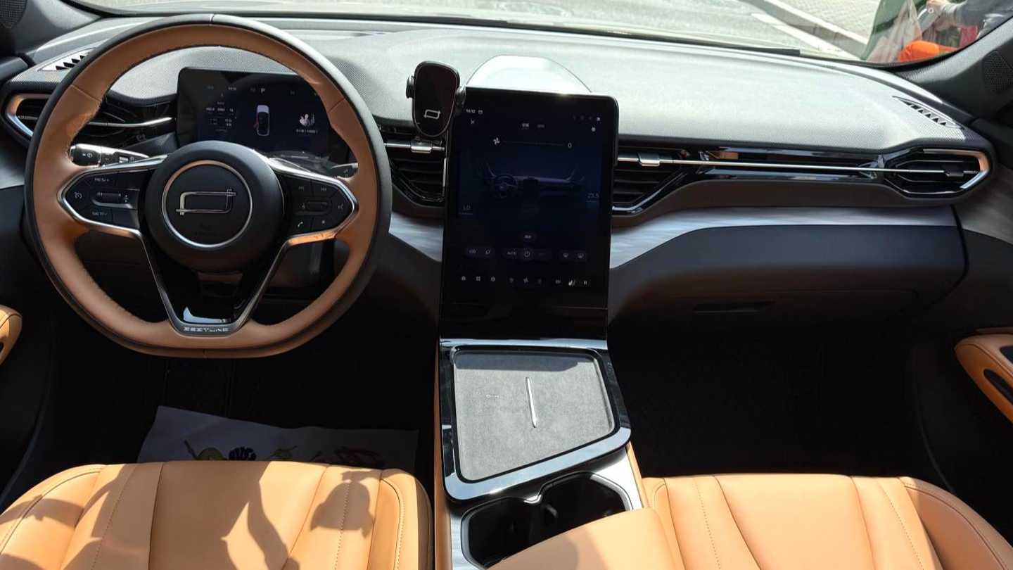 BESTUNE Yueyi 07 2025 210km Enjoyment Edition