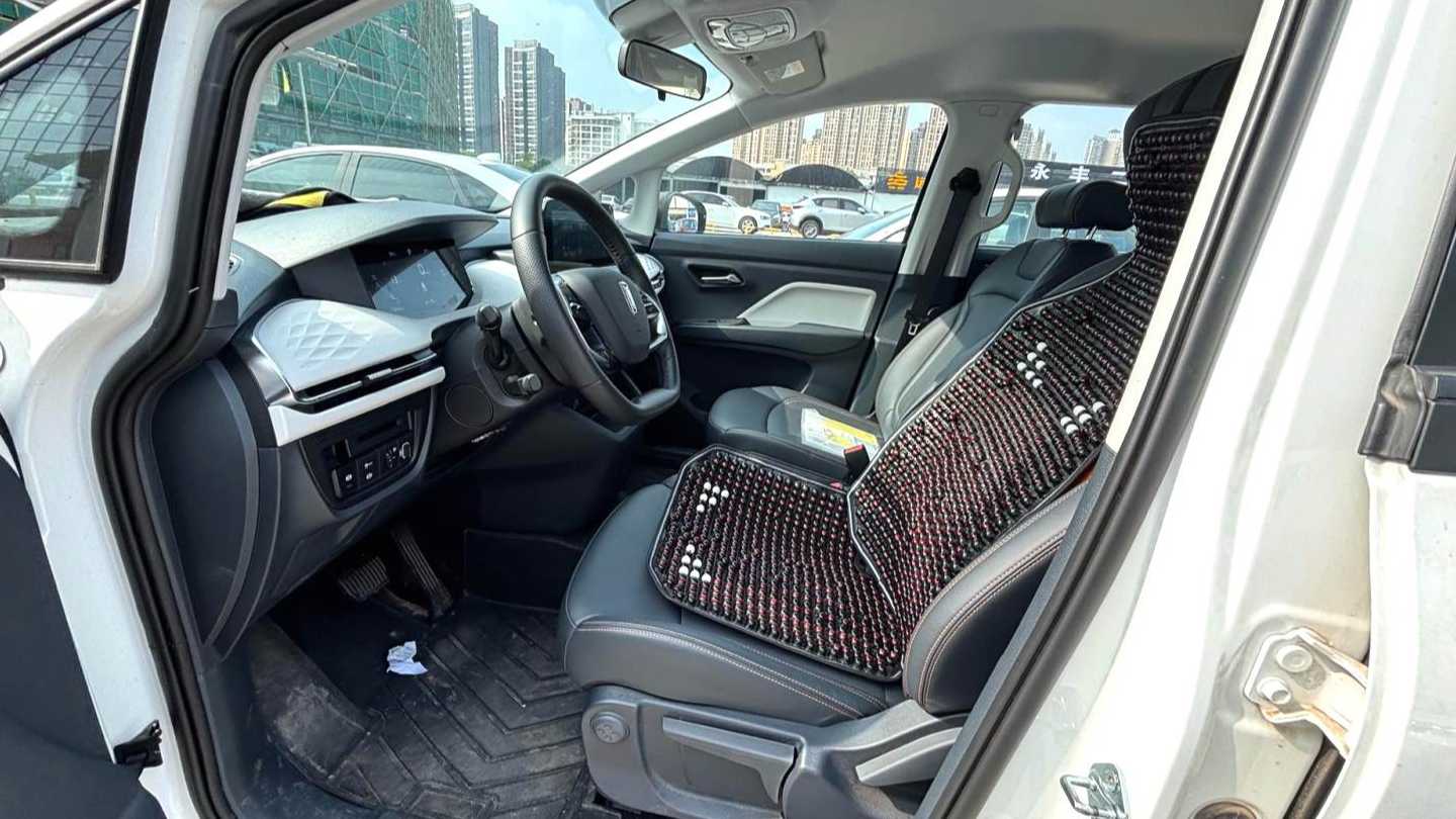 BESTUNE NAT 2023 PRO Comfort Travel Battery Swap Edition 401km