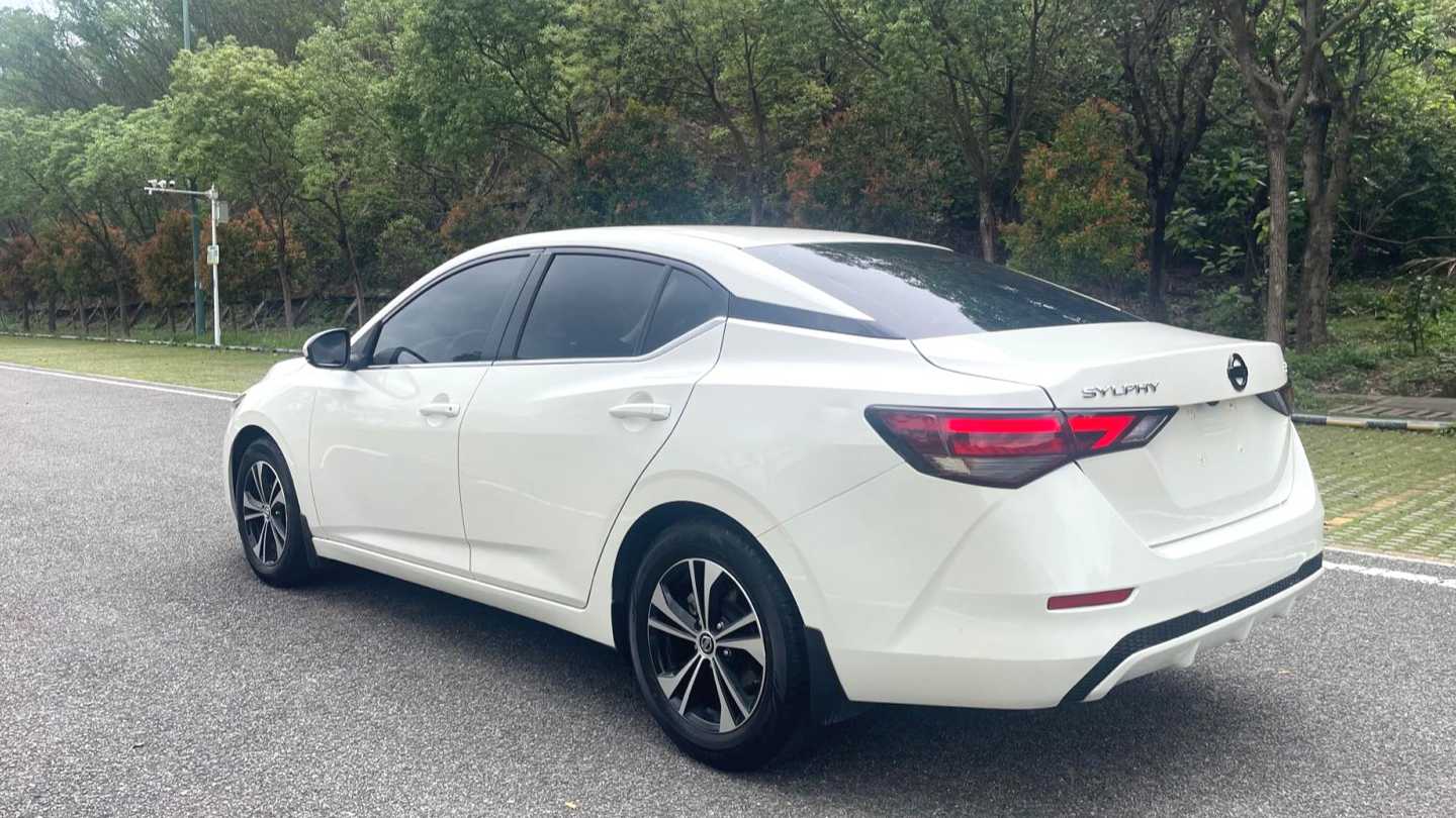 NISSAN SYLPHY 2022 1.6L XL CVT Enjoyment Edition