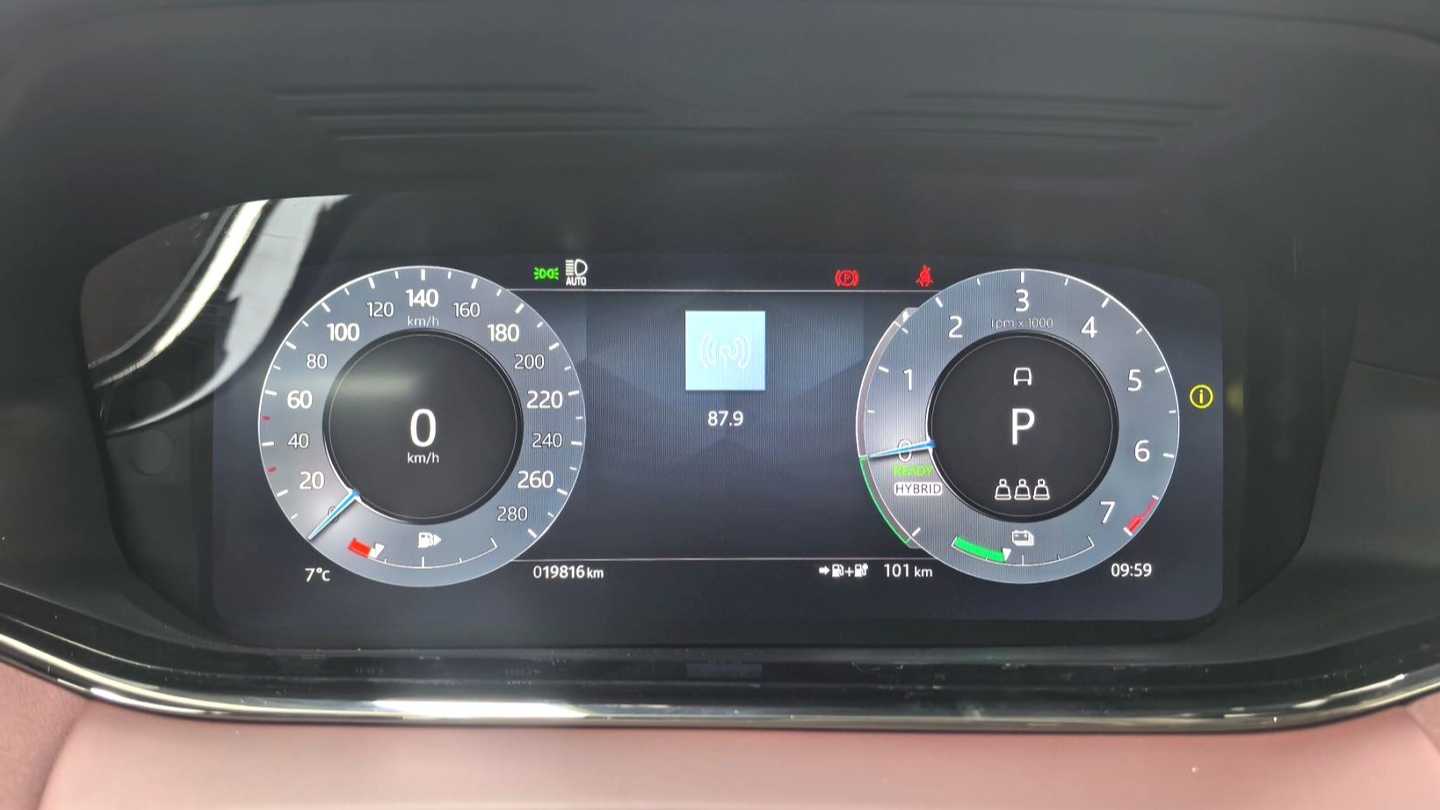 Land Rover Evoque PHEV 2023 Aurora L P300e Plug in Electric Hybrid Edition