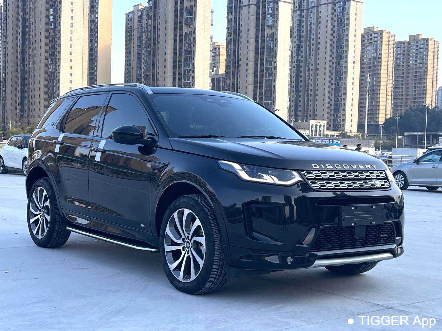مستعمل Land Rover Discovery Sport 2022 249PS Metropolitan Edition 5-seater
