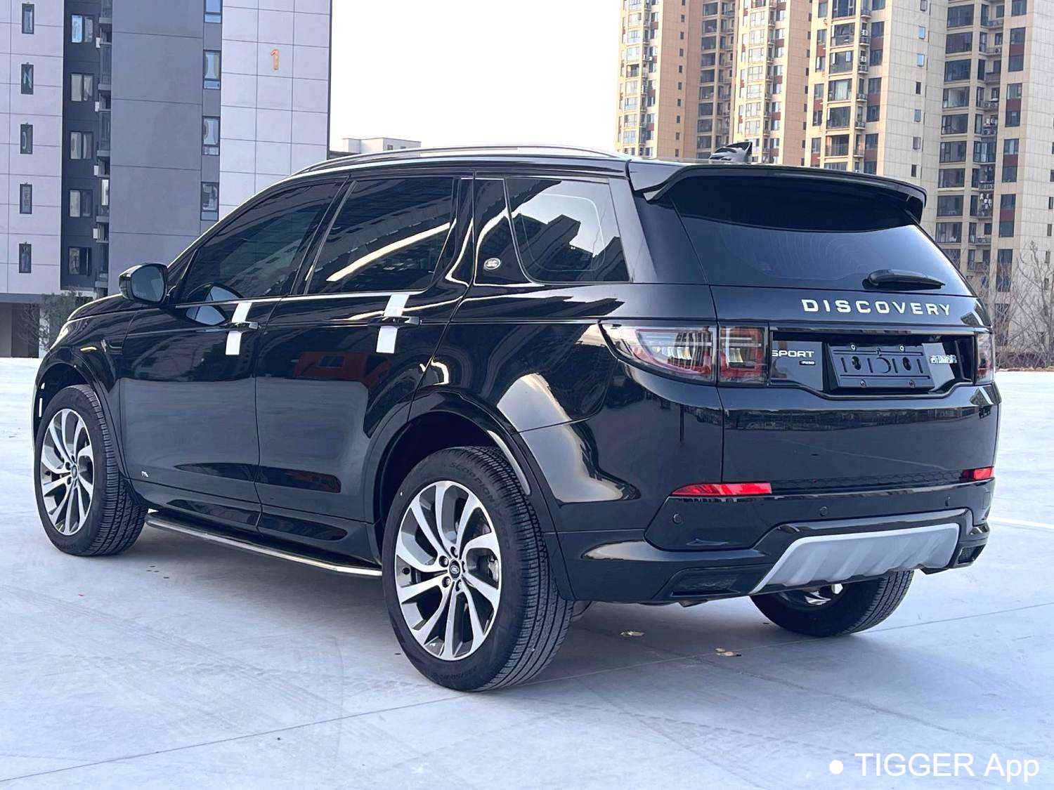 مستعمل Land Rover Discovery Sport 2022 249PS Metropolitan Edition 5-seater