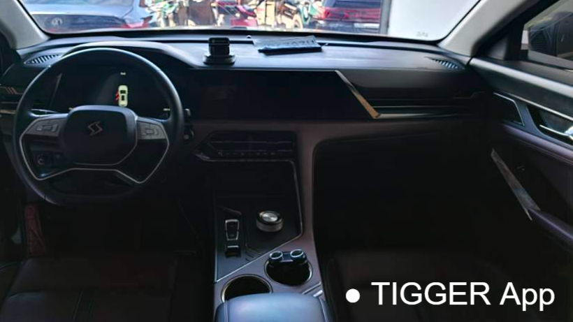 SOL X8 PLUS 2022 1.5TGDI DCT Intelligent Travel Edition 7-seater