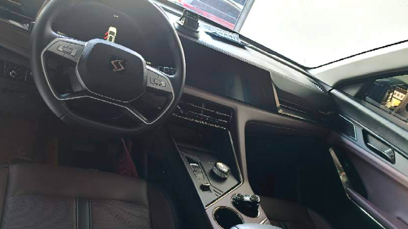 SOL X8 PLUS 2022 1.5TGDI DCT Intelligent Travel Edition 7-seater