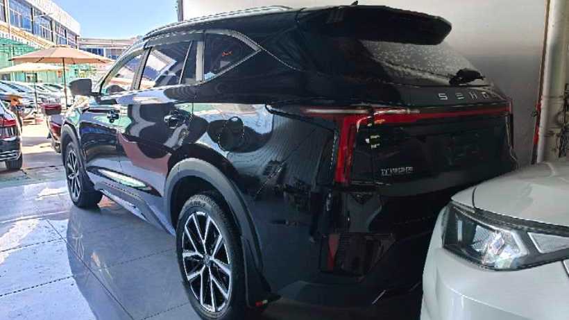 SOL X8 PLUS 2022 1.5TGDI DCT Intelligent Travel Edition 7-seater