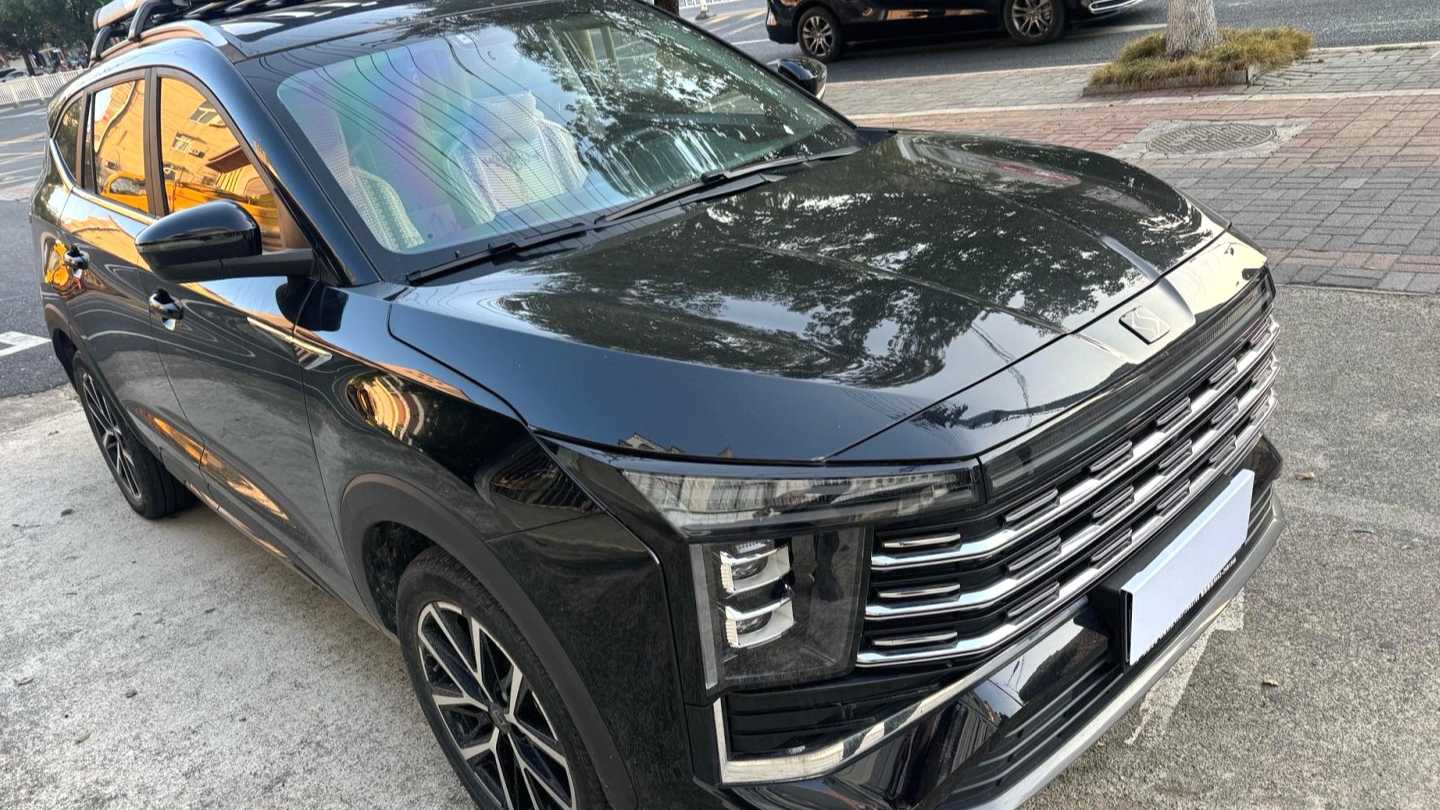 SOL X8 PLUS 2023 1.5TGDI DCT Premium Edition 7-seater