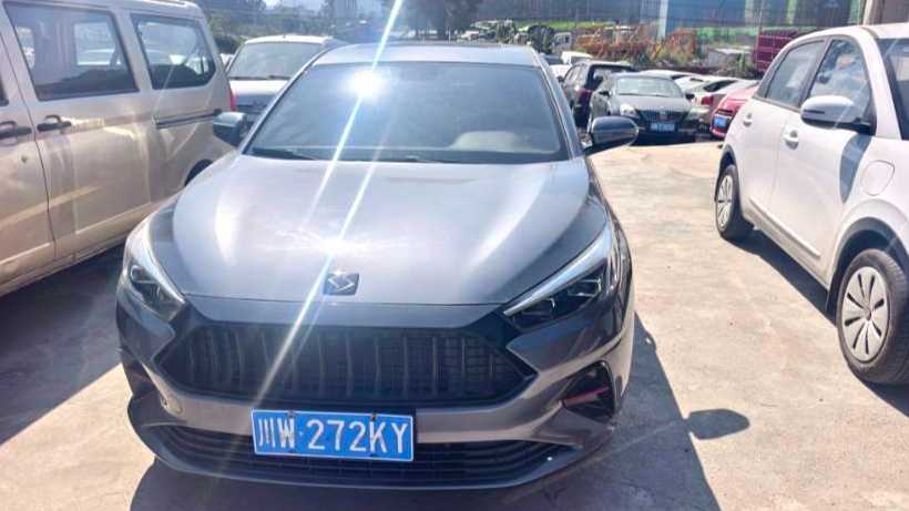 SOL A5 2023 1.5T CVT Luxury Enjoyment Model