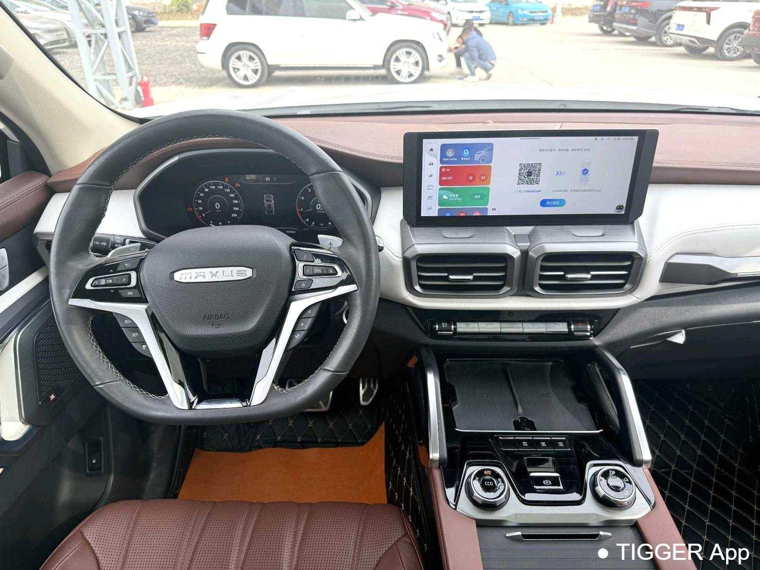 مستعمل MAXUS LAND‌ 2023 2.0T gasoline luxury version 7-seater
