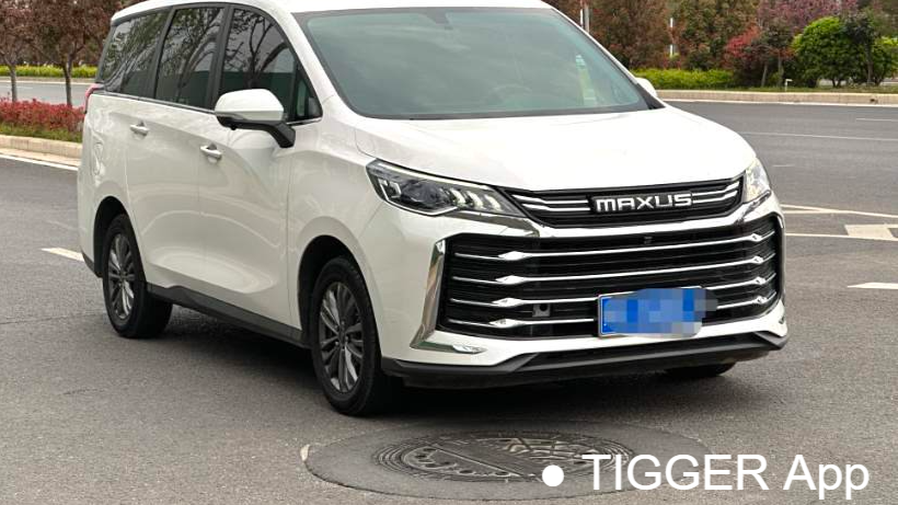 MAXUS G50 2022 1.5T automatic swimming B