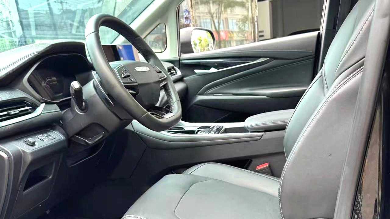 MAXUS G50 2023 PLUS 1.5T Automatic Escort Edition