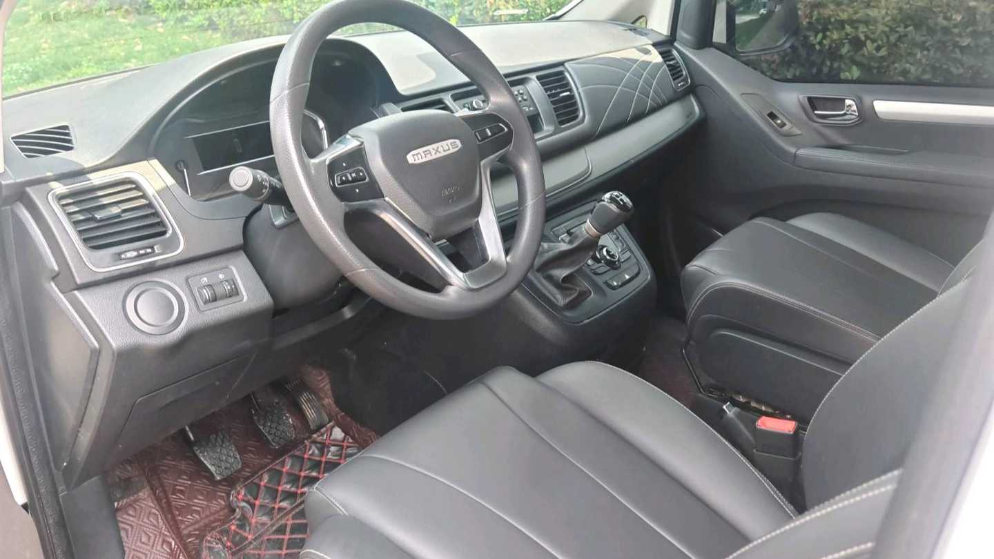 MAXUS G10 2023 Upgraded 2.0L manual multifunctional gasoline 7-seater