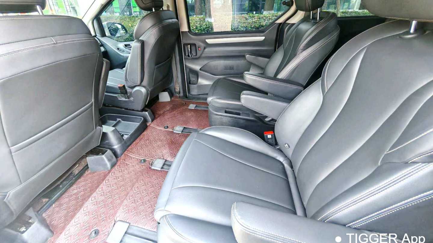 MAXUS G10 2023 Upgraded 2.0L manual multifunctional gasoline 7-seater