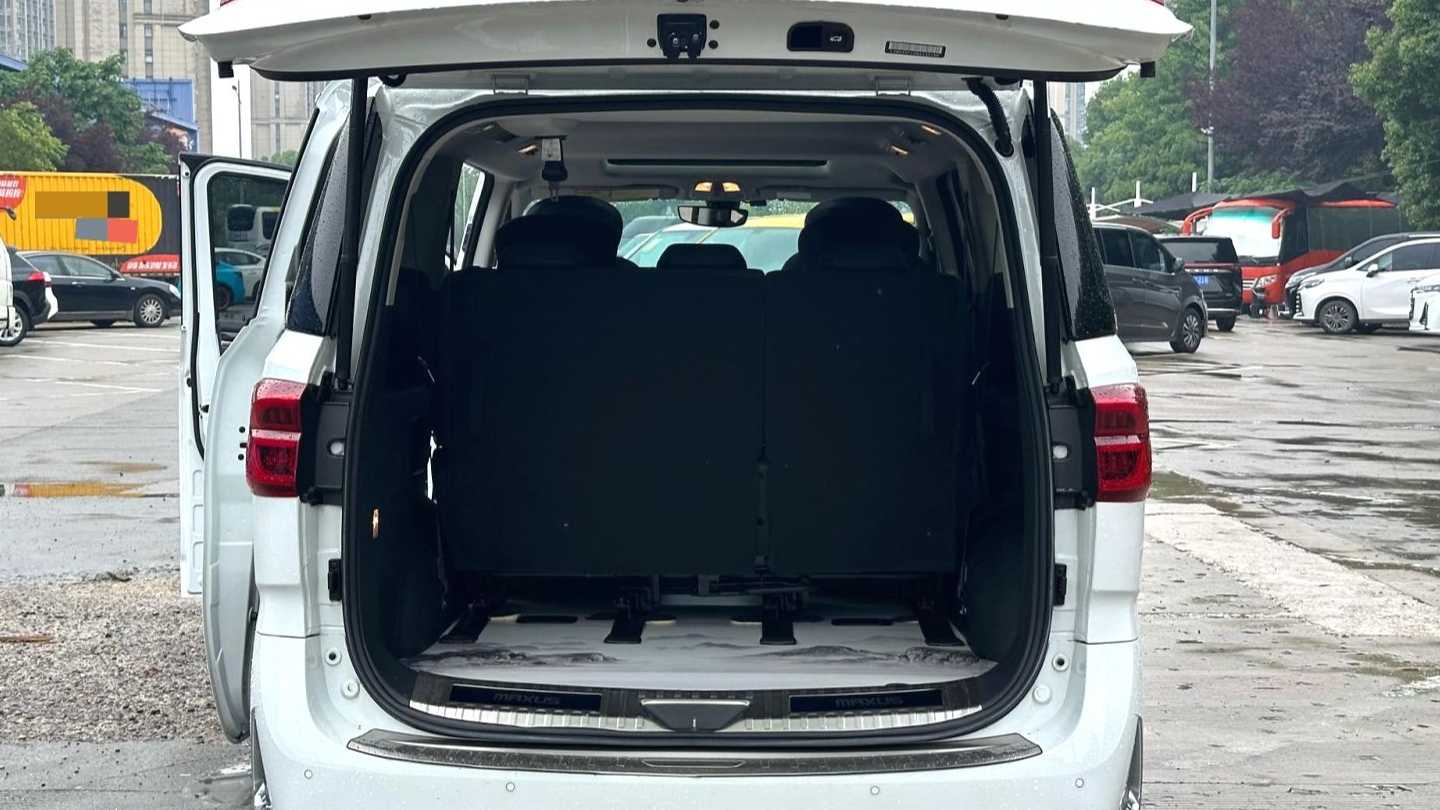 MAXUS G10 2025 MAX 2.0T Automatic Luxury Edition Diesel 7-seater