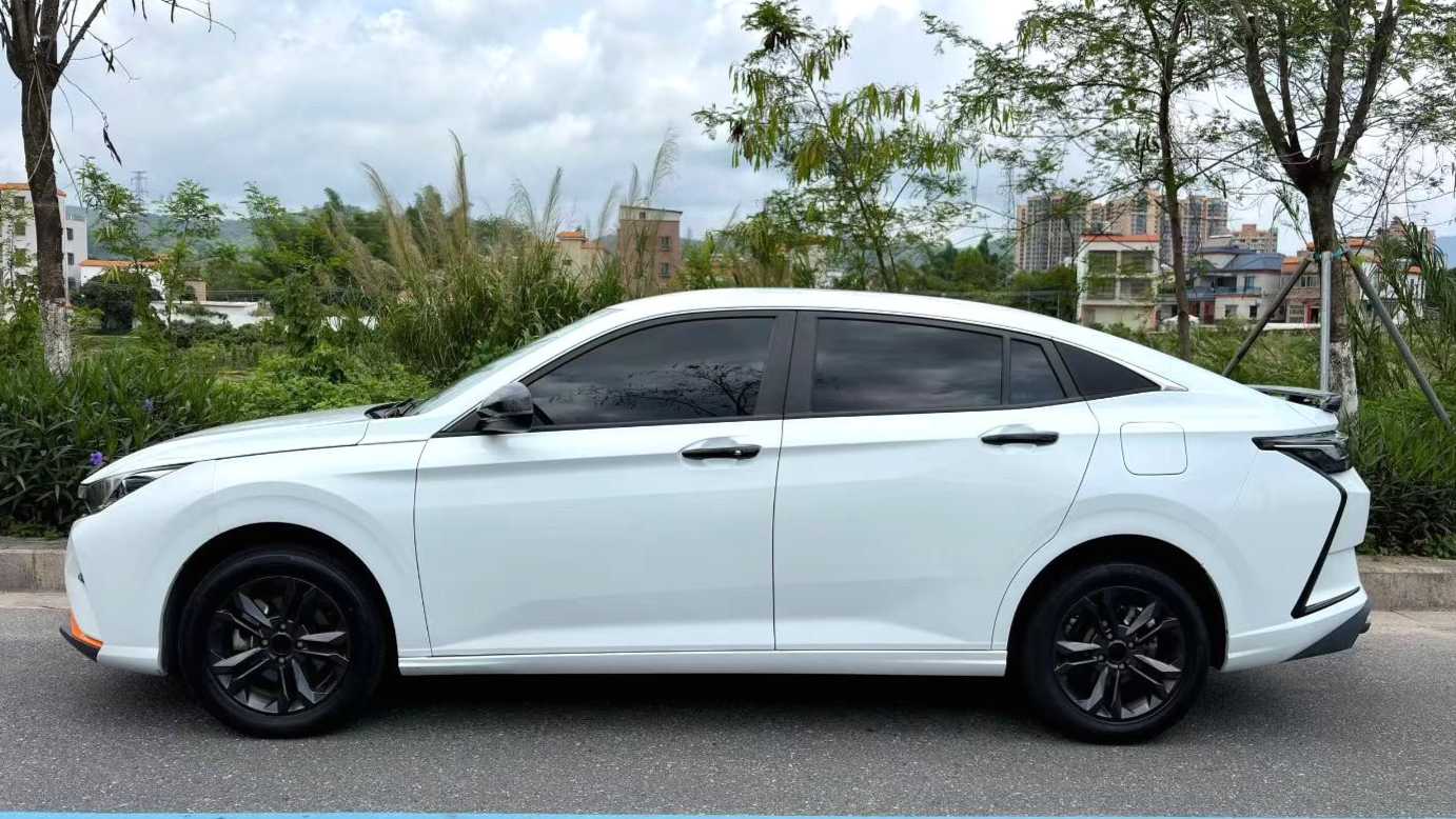 AEOLUS Yi Xuan 2023 1.5L Automatic Honor Edition