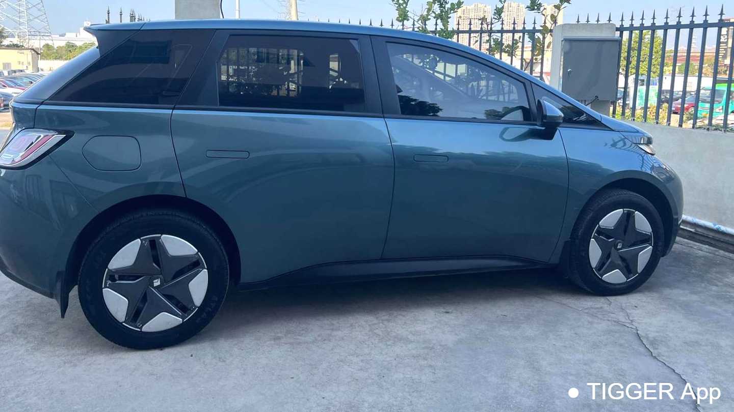 BAOJUN CloudEV 2023 360 Plus