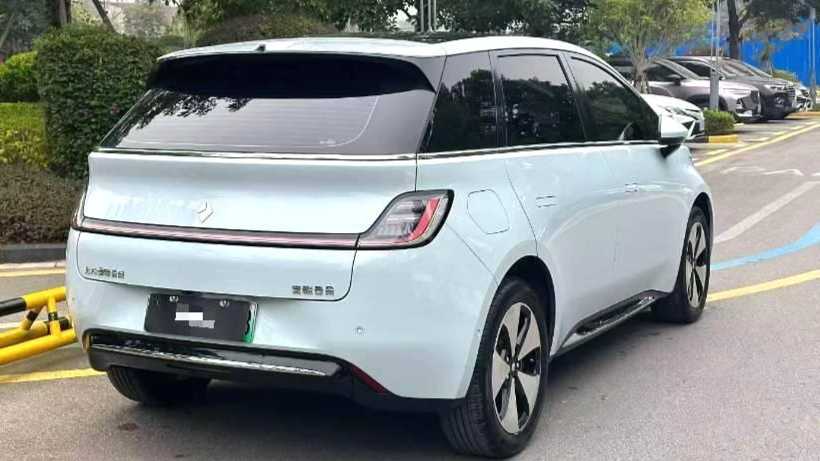 BAOJUN CloudEV‌ 2023 460 Max Rhinoceros Edition