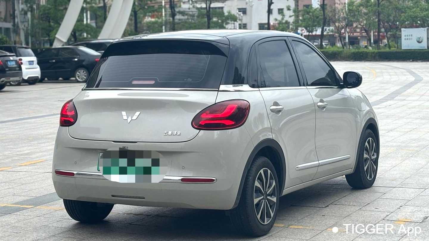 BAOJUN KiWi EV 2023 Smart Tide Edition Lithium Iron Phosphate