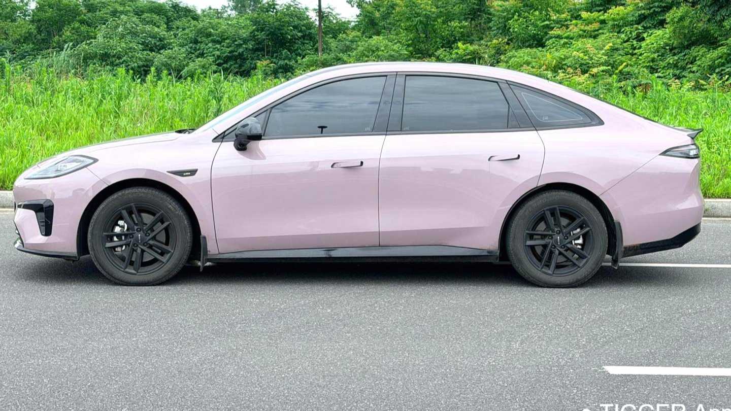 AION RT 2025 650 Smart Luxury Edition