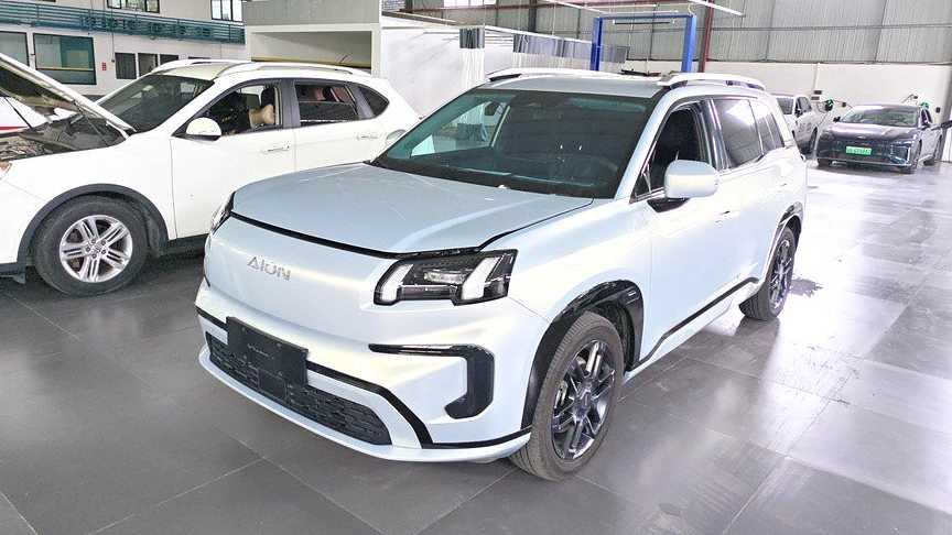 AION V 2024 Aeon Tyrannosaurus 520 Smart Edition