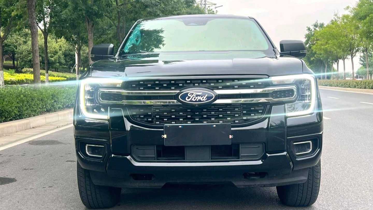 Ford ‌Ranger 2025 Trailblazer four-wheel drive automatic diesel version