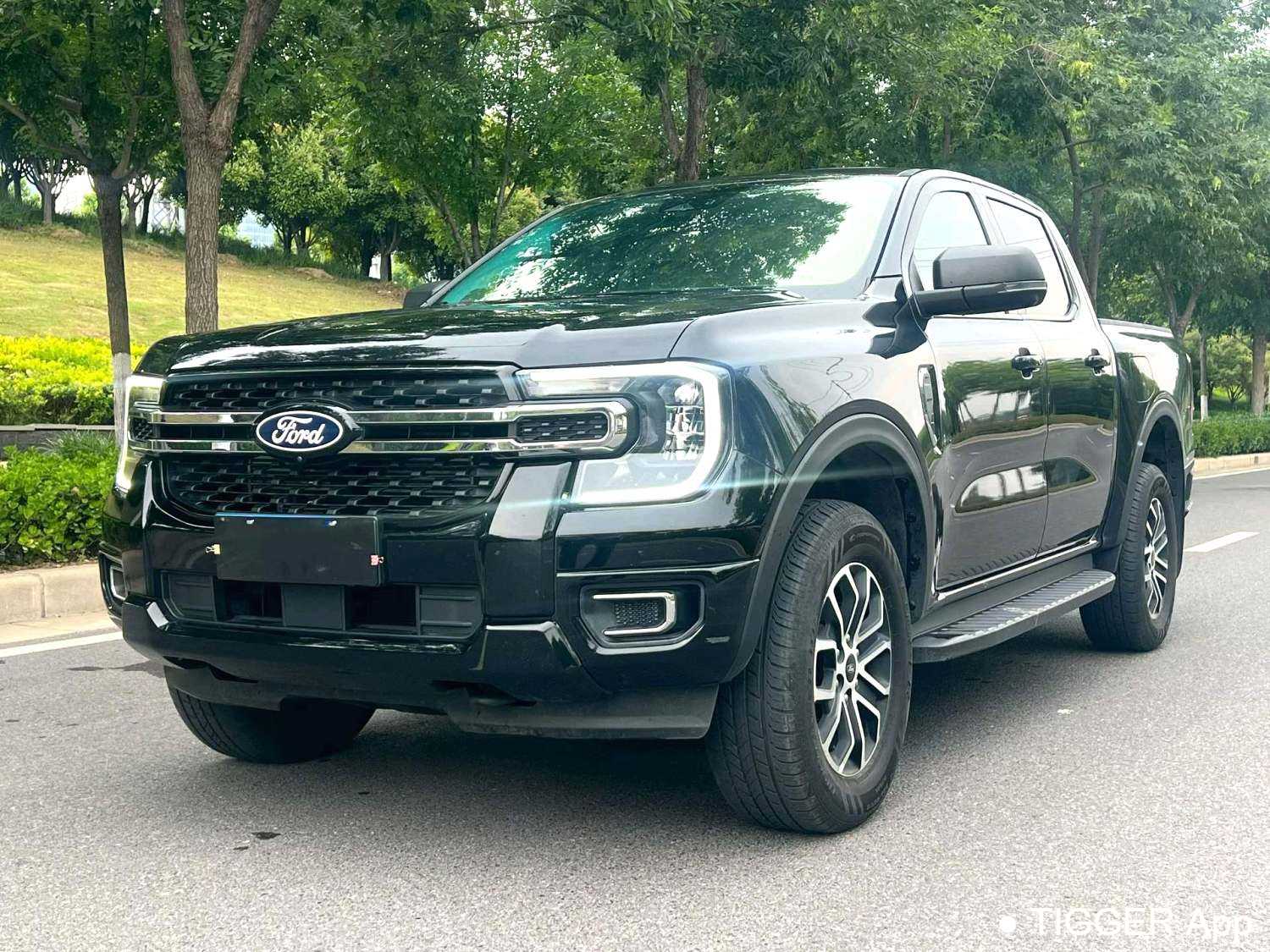 Used Ford ‌Ranger 2025 Trailblazer four-wheel drive automatic diesel version