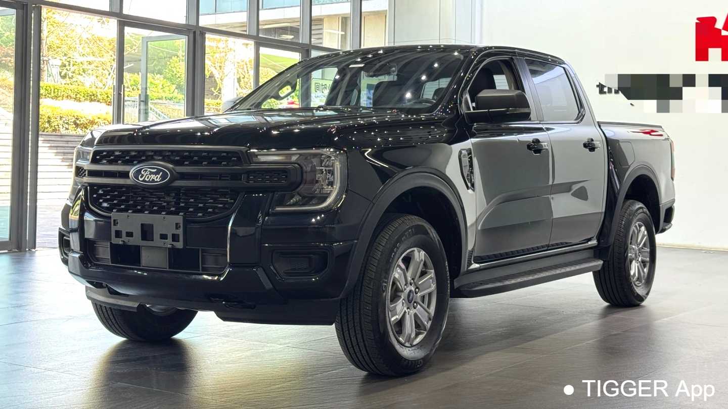 Ford ‌Ranger 2023 mountain forest 4WD AT Off road gasoline version