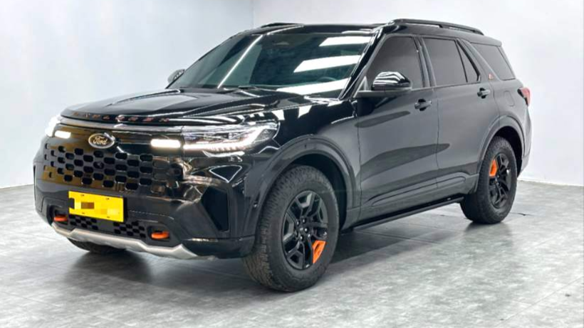 Ford Explorer 2024 EcoBoost 285 Kunlun Peak Edition 6-seater