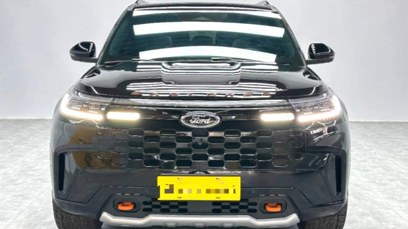 Ford Explorer 2024 EcoBoost 285 Kunlun Peak Edition 6-seater