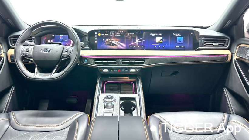 Ford Explorer 2024 EcoBoost 285 Kunlun Peak Edition 6-seater