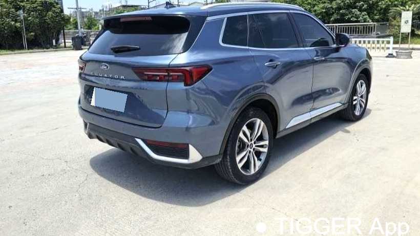 Ford Territory 2023 Extreme EcoBoost 170 Light and Shadow