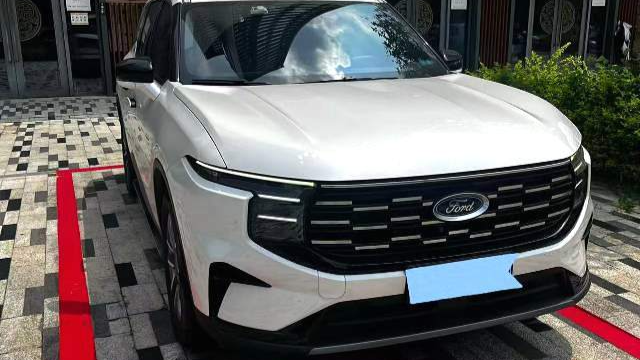 Ford Edge 2023 Ruijie L 2.0T EcoBoost two wheel drive seven seater luxury model