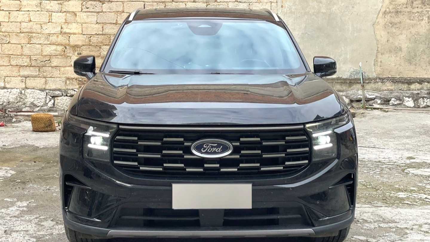 Ford Edge 2023 Ruijie L 2.0T EcoBoost two wheel drive seven seater luxury model