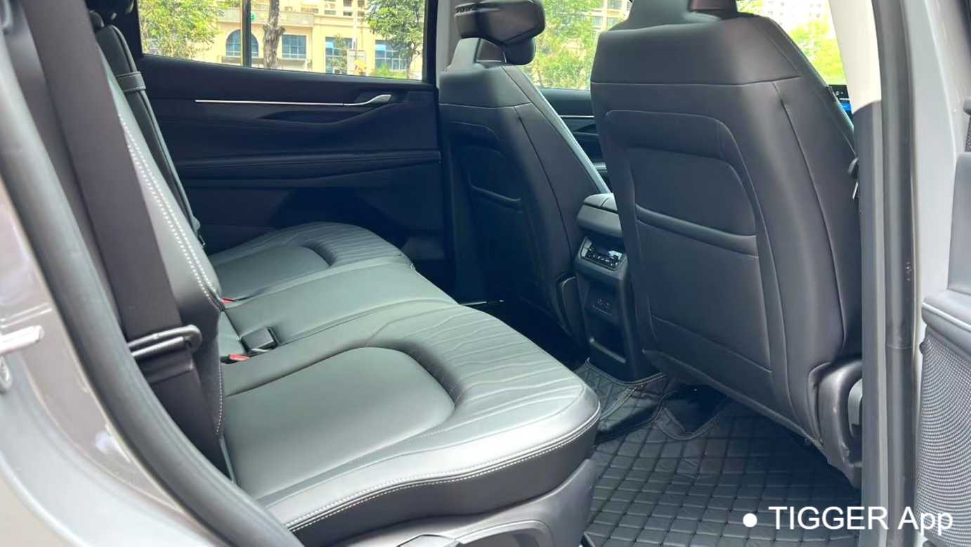 Ford Edge 2025 Ruijie L 2.0T EcoBoost two wheel drive seven seater stylish model