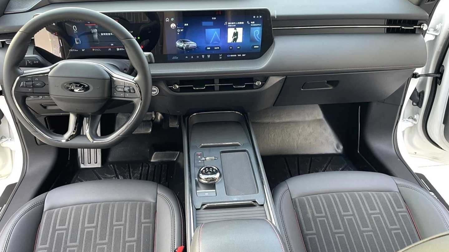 Ford Mondeo‌ 2025 1.5T EcoBoost Shuya model