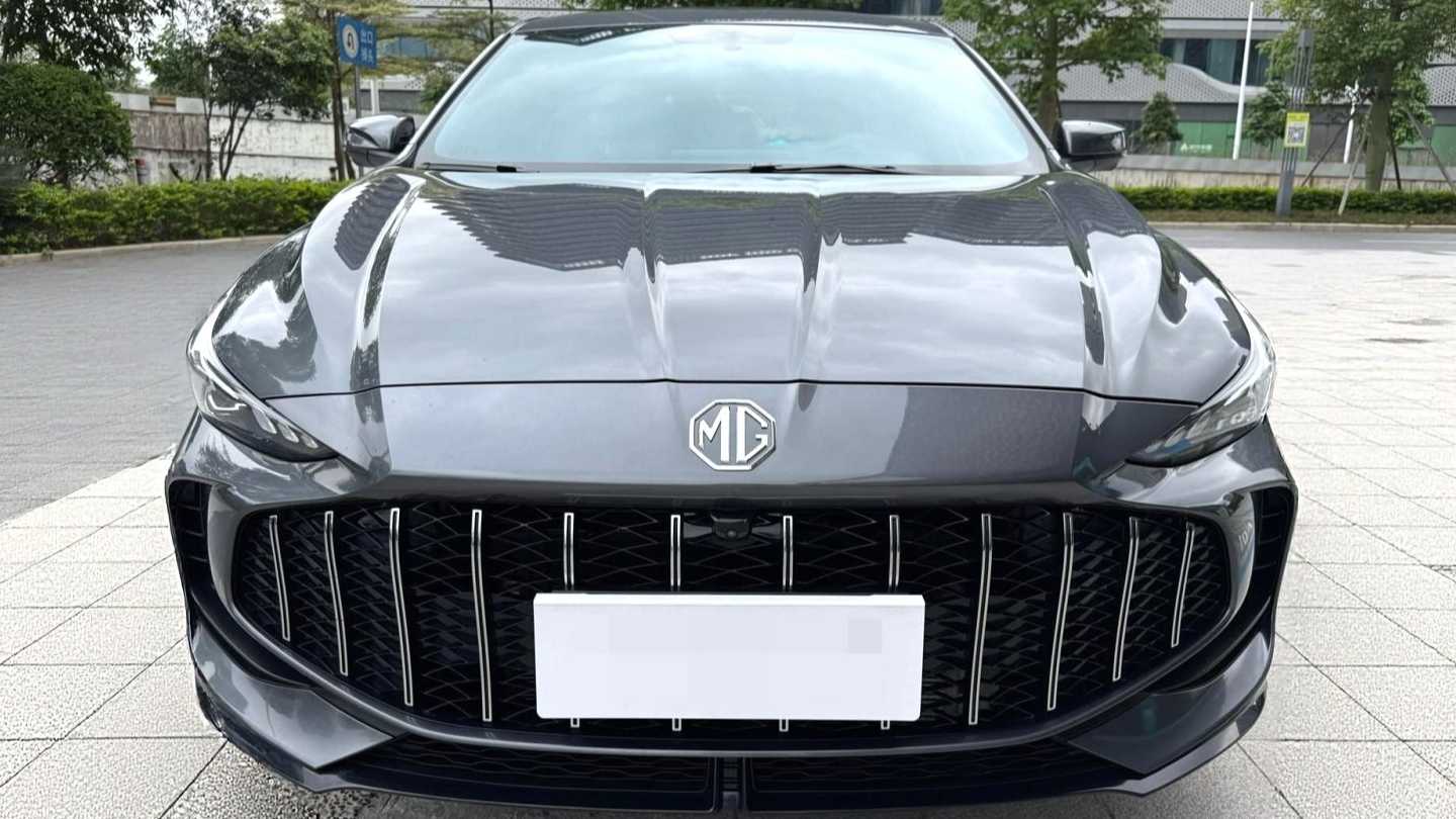 MG MG5 2026 180DVVT Global Luxury Edition