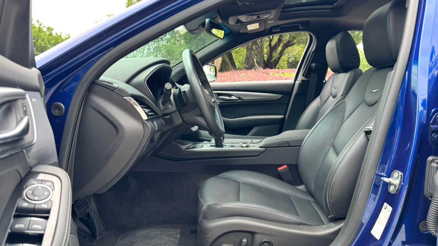 CADILLAC CT5 2023 28T Luxury (Standard Edition)