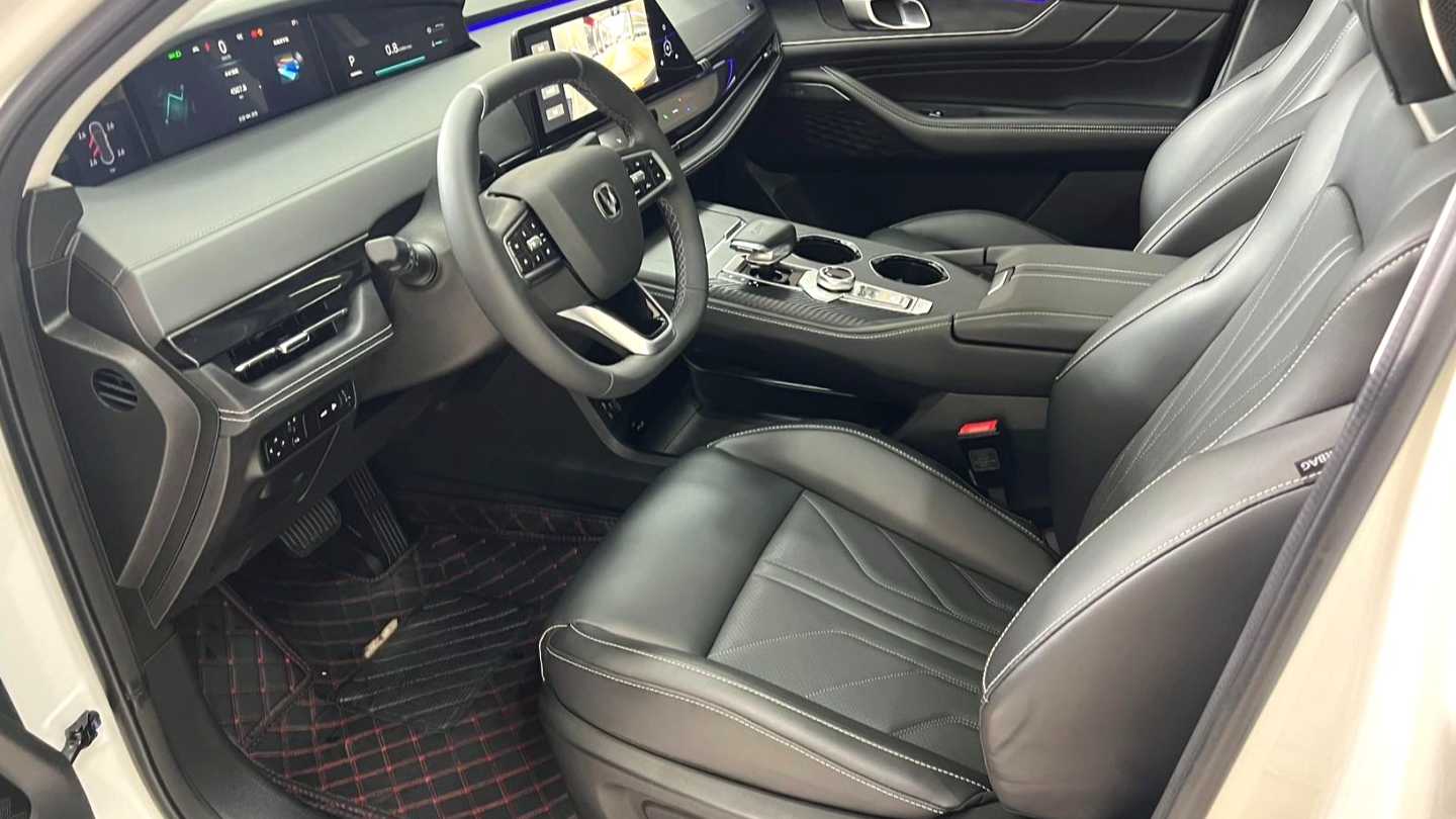 Changan UNI-K 2024 2.0T 2WD Enjoyment Type
