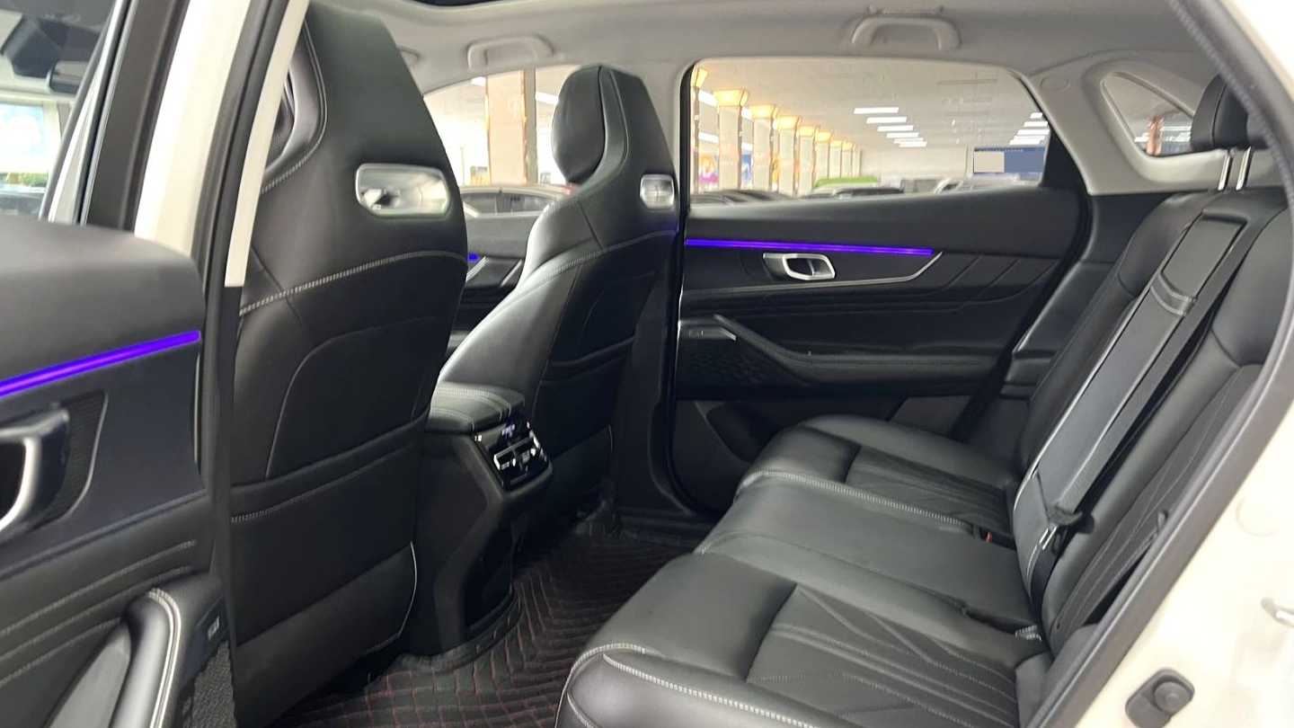 Changan UNI-K 2024 2.0T 2WD Enjoyment Type