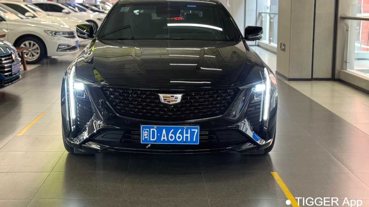CADILLAC CT5 2025 28T City Sports Edition