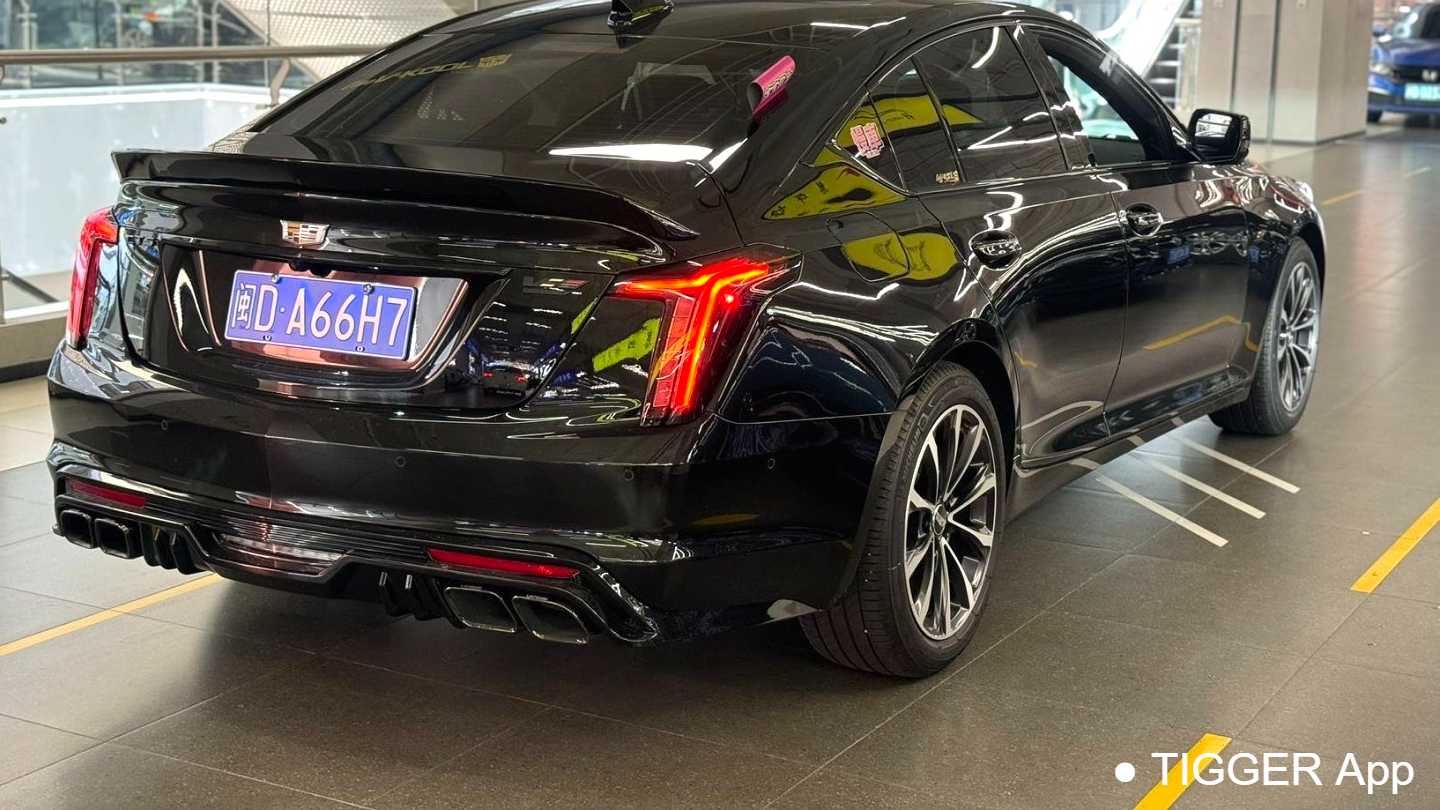 CADILLAC CT5 2025 28T City Sports Edition
